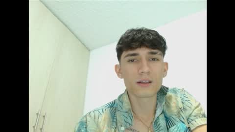 Snapshot of thiago_deseo69 chatting on September 17, 11:17 pm thiago_deseo69 online show from September 17, 11:17 pm