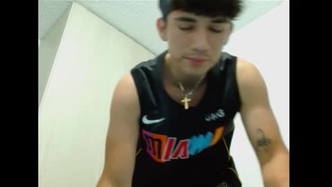 Snapshot of thiago_deseo69 chatting on October 18, 8:03 pm thiago_deseo69 online show from October 18, 8:03 pm