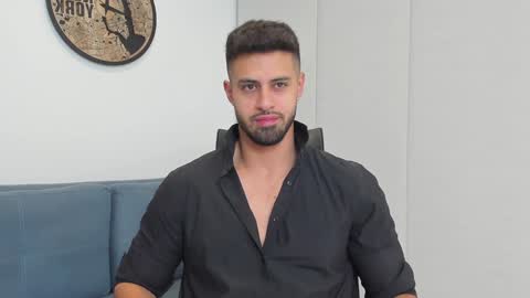 Snapshot of thiago_driussi chatting on December 29, 1:56 am thiago_driussi online show from December 29, 1:56 am
