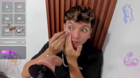 Thiago online show from January 13, 8:35 pm