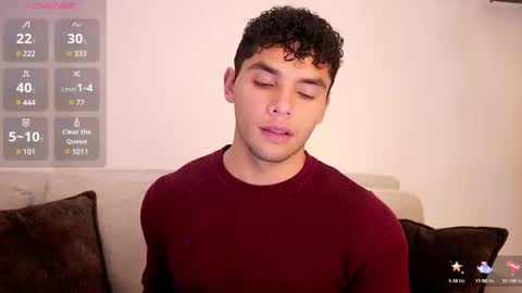 Just Thiago  online show from March 5, 1:10 am