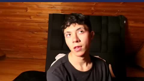 Snapshot of thiago_n_sam chatting on October 15, 6:43 am thiago_n_sam online show from October 15, 6:43 am