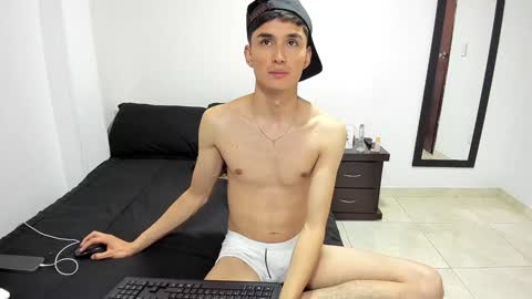 Snapshot of thiagowells_ chatting on January 31, 4:36 am Thiago Wells online show from January 31, 4:36 am