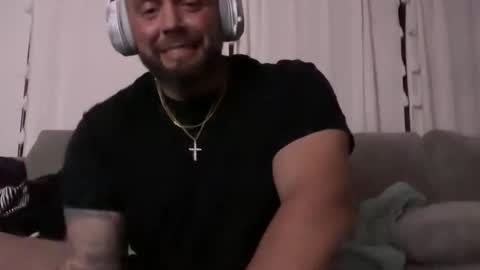 thiccbull12 online show from February 21, 9:54 am