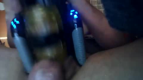 thickcock6968 online show from March 25, 9:41 pm