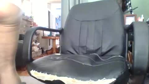 thickdickdaddyd online show from April 13, 2:40 pm