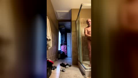 thickdickdaddyd online show from December 19, 9:45 pm