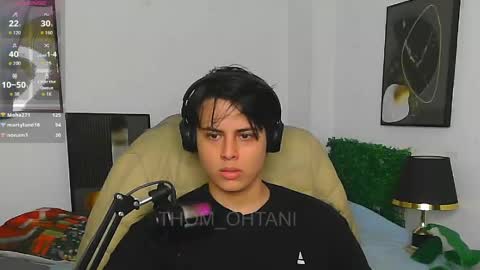 thom_ohtani online show from May 29, 2:43 am