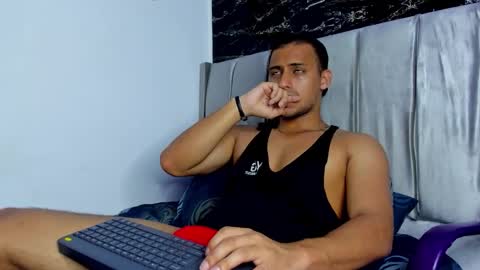 Thomas online show from March 8, 6:17 am