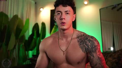 Thomas Falcon online show from September 12, 2:00 am