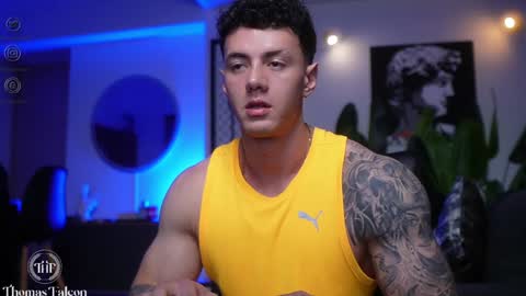 Thomas Falcon online show from January 16, 5:11 am