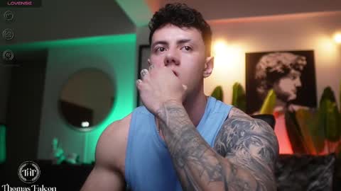 Thomas Falcon online show from February 20, 2:18 am