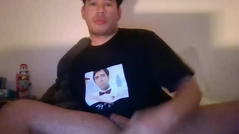 thomasgeronim213 online show from January 1, 5:11 pm