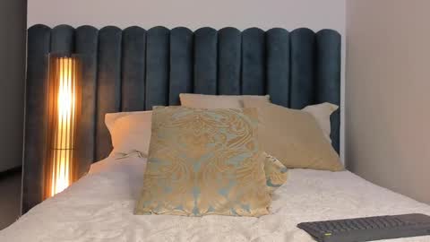 Snapshot of thomasmarzo1 chatting on September 28, 5:55 pm sweetfit boy online show from September 28, 5:55 pm