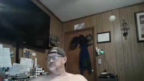 thomcatt66 online show from March 19, 1:25 pm