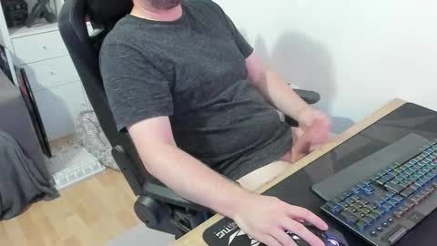 thommy2008 online show from November 3, 11:58 am