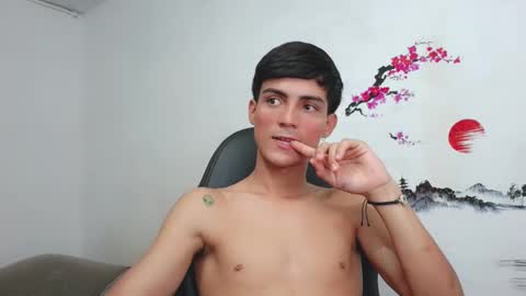 Thomas online show from September 30, 8:23 pm