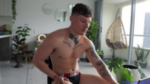 Sebastian online show from February 24, 7:30 pm