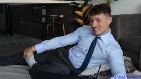 Sebastian online show from February 9, 5:01 pm