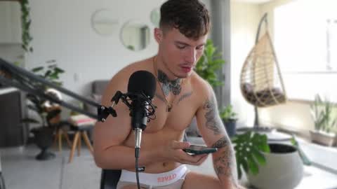 Sebastian online show from March 2, 3:42 pm