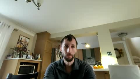 throwawayafteruse20202 online show from September 25, 4:17 pm