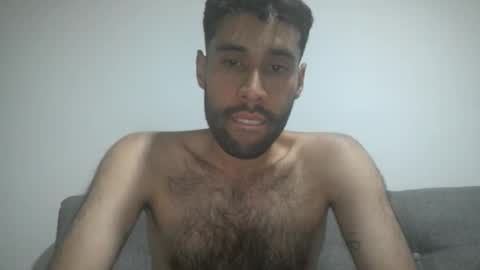 Snapshot of throwawayyourgun chatting on March 10, 7:29 pm Luka online show from March 10, 7:29 pm