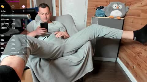 bigsshark online show from April 18, 10:16 am