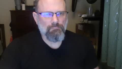 Property of Sarah online show from February 6, 6:32 am