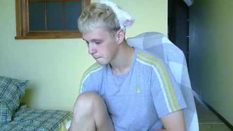 Tim WhiteS online show from October 31, 6:26 am