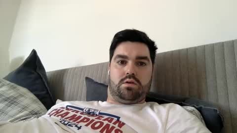 Snapshot of timothys94 chatting on February 18, 9:43 am timothys94 online show from February 18, 9:43 am
