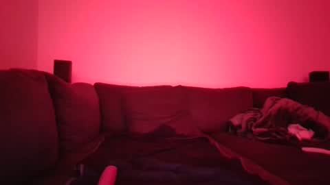 timshi99 online show from November 2, 9:30 pm