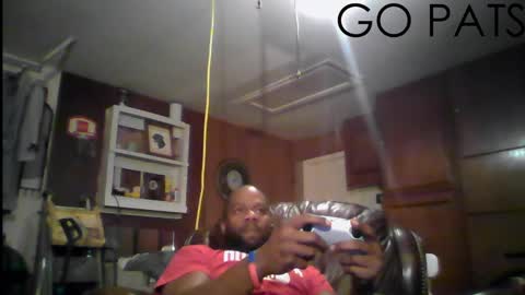 Snapshot of tinycock_1979 chatting on December 5, 2:42 am tinycock_1979 online show from December 5, 2:42 am
