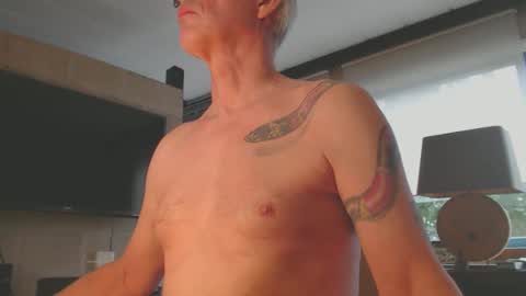 tirexxx_x online show from September 29, 6:34 am