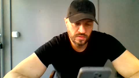 titan_heart online show from June 30, 5:19 am