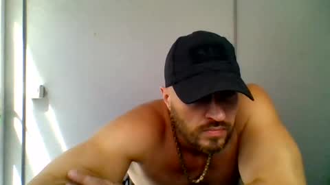 titan_heart online show from July 28, 11:17 am
