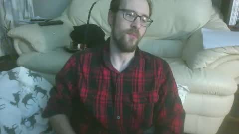 titlovercums online show from February 16, 11:30 am