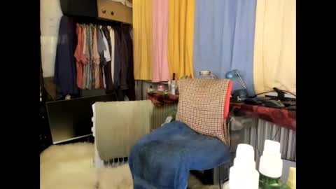 liebe es mich nackt vor der cam zu zeigen online show from October 11, 8:40 am