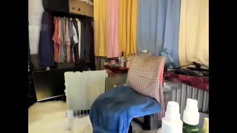 liebe es mich nackt vor der cam zu zeigen online show from October 9, 7:57 am