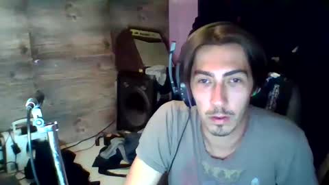 Snapshot of tntstudio317 chatting on October 13, 8:53 am BigT317 online show from October 13, 8:53 am