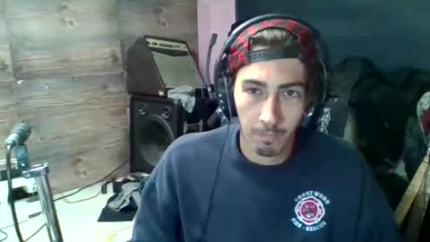 Snapshot of tntstudio317 chatting on October 15, 11:40 am BigT317 online show from October 15, 11:40 am