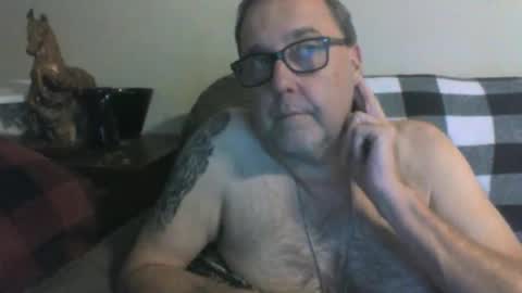Snapshot of tnvols1968 chatting on December 24, 11:00 pm Vols online show from December 24, 11:00 pm