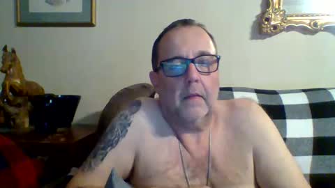 Snapshot of tnvols1968 chatting on March 1, 2:04 am Vols online show from March 1, 2:04 am