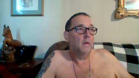 Snapshot of tnvols1968 chatting on February 23, 3:05 pm Vols online show from February 23, 3:05 pm
