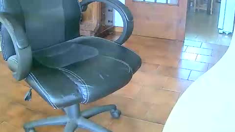 Tobiko online show from November 16, 3:36 pm