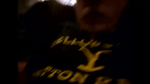 who wamts to hook up online show from February 10, 3:11 am