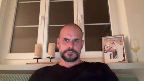 zurichcouple online show from August 8, 10:17 pm