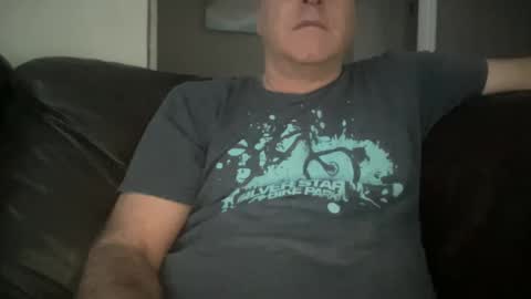 Joshua1983 online show from December 31, 4:25 pm