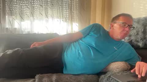 Tom online show from January 17, 10:07 am