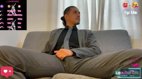 TOM online show from February 7, 2:34 pm