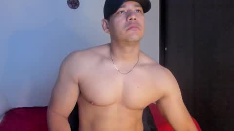 Tom Sin online show from February 7, 11:39 am